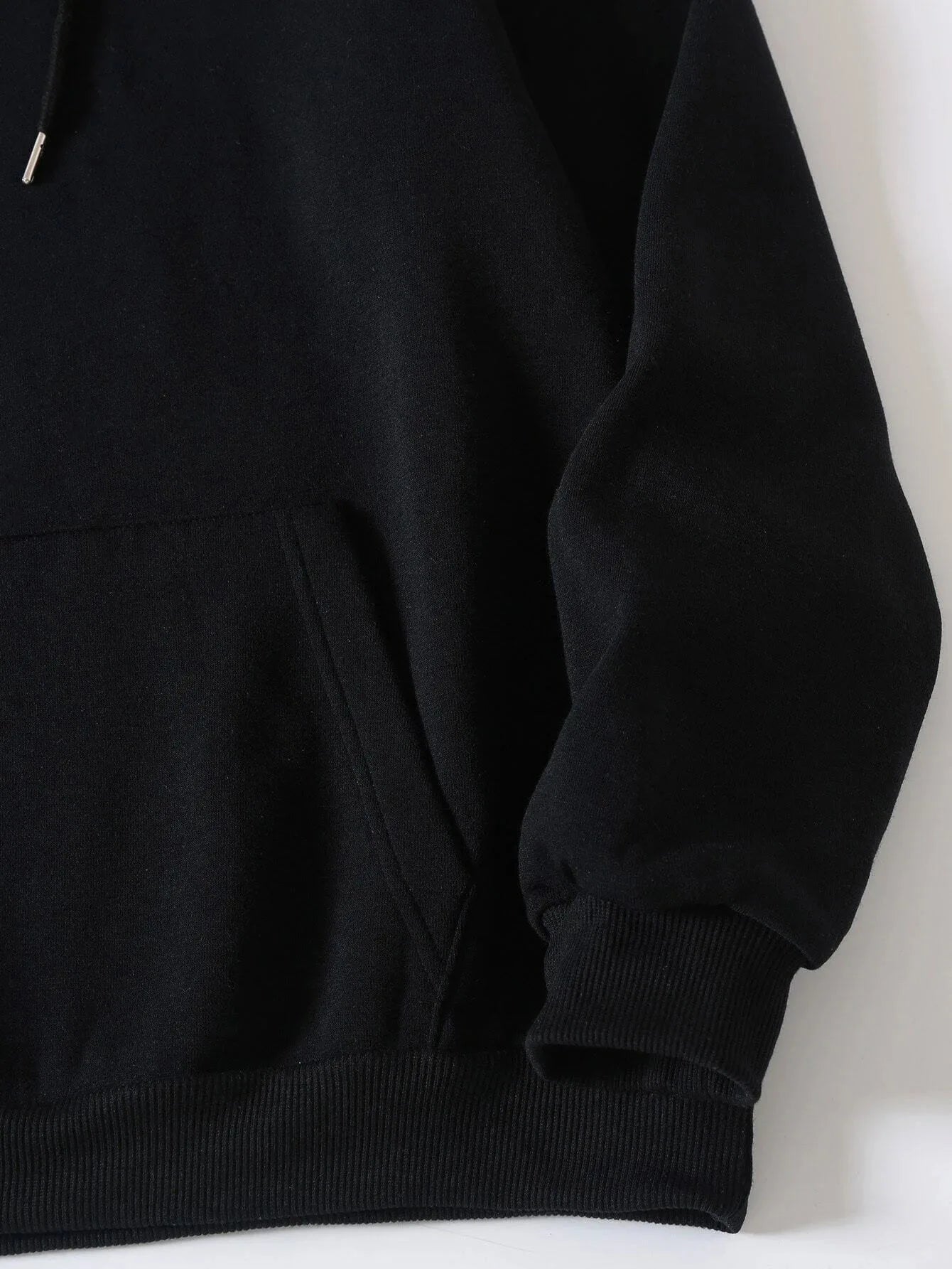 Sudadera “Dead Inside” – Edición Shadow Core