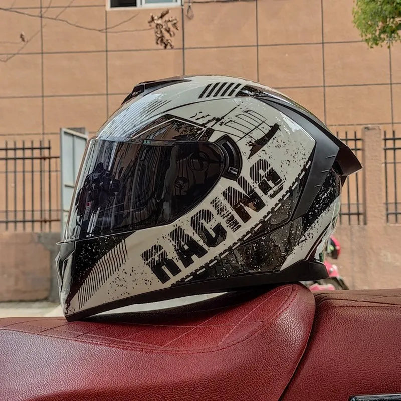 Casco “Thunder Chrome” – Edición Limitada